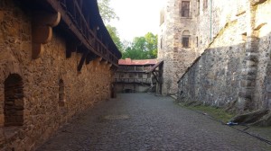 W obrębie murów zamku Czocha