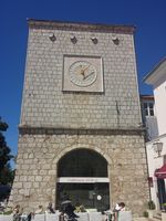 Zegar na wieży ratusza